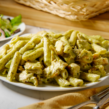 Pasta pesto met kip en groenten